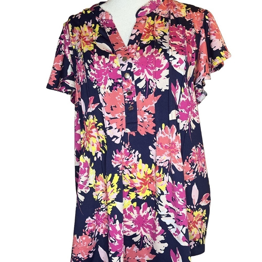 Ava and Grace Floral Print Blouse - Pink and Navy size Large